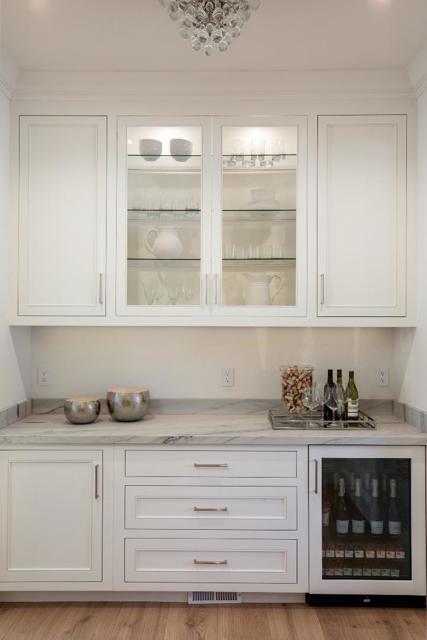 1310 Bay Laurel Drive, Menlo Park CA: https://media.crmls.org/mediaz/f7f2faf5-bcc7-4fab-8f75-86758ad1035a.jpg