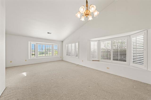 Detail Gallery Image 3 of 25 For 1367 Heritage Ct, Escondido,  CA 92027 - 3 Beds | 2 Baths