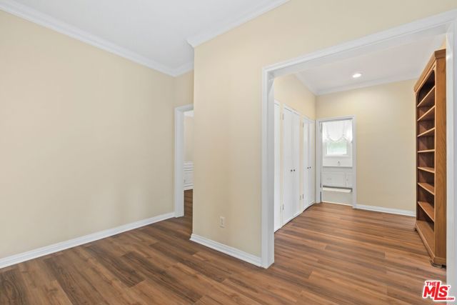 8724 Shoreham Drive, West Hollywood CA: https://media.crmls.org/mediaz/f7f34a62-6658-45e7-acbf-8a0b18c8775a.jpg