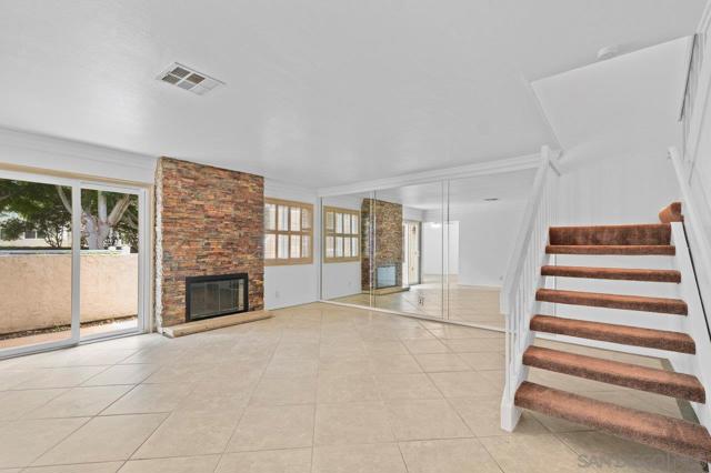 4041 Caminito Dehesa, San Diego CA: https://media.crmls.org/mediaz/f7f38e8b-3fed-4084-b3fc-a4691f3589bb.jpg