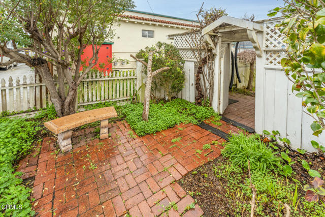 Detail Gallery Image 6 of 26 For 419 E Laurel St, Fort Bragg,  CA 95437 - 2 Beds | 1 Baths