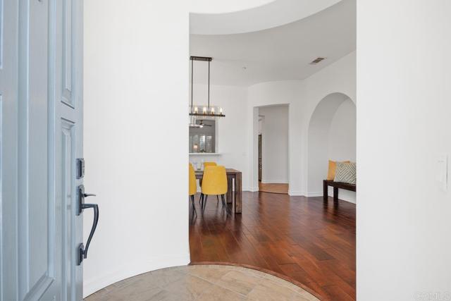 Detail Gallery Image 4 of 22 For 1453 Ranch Rd, Encinitas,  CA 92024 - 4 Beds | 2 Baths