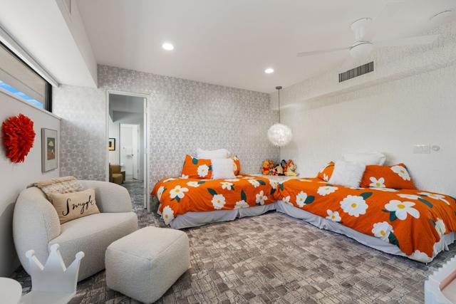 21 Clancy Lane Estates, Rancho Mirage CA: https://media.crmls.org/mediaz/f7f57007-c815-46be-a6a3-5798948457eb.jpg