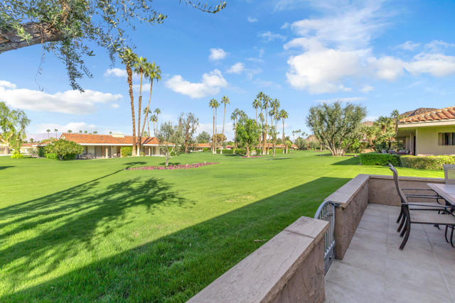 77690 Seminole Rd, Indian Wells CA: https://media.crmls.org/mediaz/f7f5bbd3-bc3a-43d6-923f-c0e5eb349151.jpg