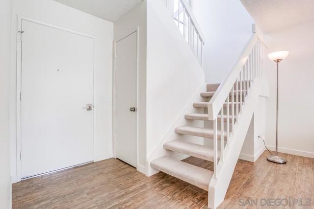 5450 Kiowa Dr, La Mesa CA: https://media.crmls.org/mediaz/f7f61359-3c3a-4dfb-81c6-0133636914fc.jpg