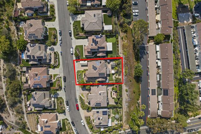 7787 Britt Pl, Santee CA: https://media.crmls.org/mediaz/f7f6593a-d1dd-4387-9194-deca4d28b26a.jpg