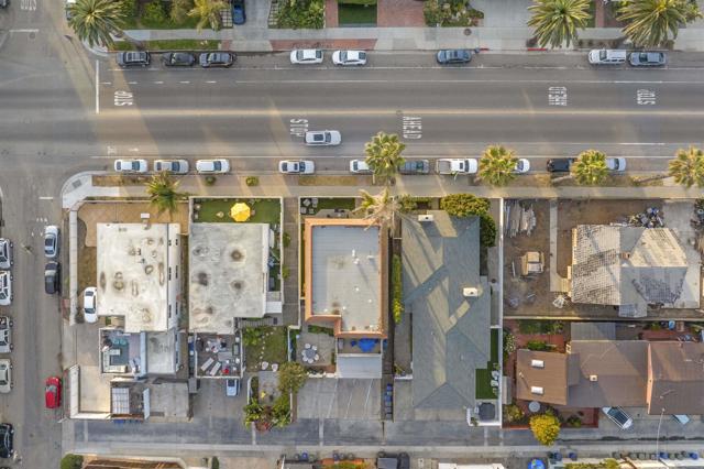 1817 19 Coast Boulevard, Del Mar CA: https://media.crmls.org/mediaz/f7f752af-9ed0-4084-bbcc-ef4de5a8da06.jpg