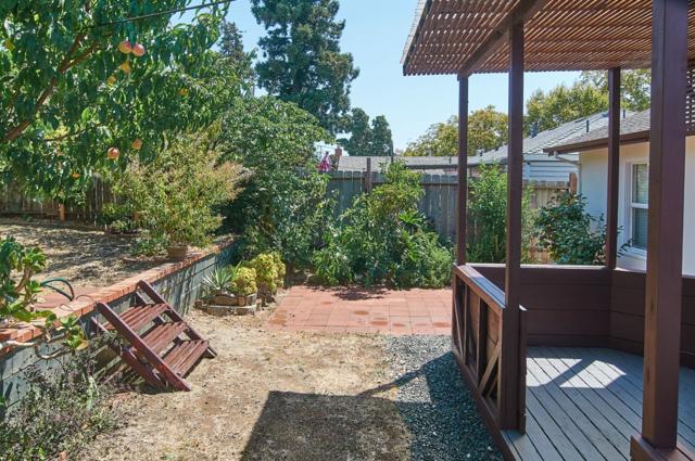 506 Annette Avenue, Vallejo CA: https://media.crmls.org/mediaz/f7f81fac-a32c-43e3-b116-a138b3d195ef.jpg