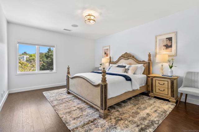 17941 Vista Lomas Dr, Poway CA: https://media.crmls.org/mediaz/f7f89378-c2b7-4495-8db8-65cacc630d88.jpg