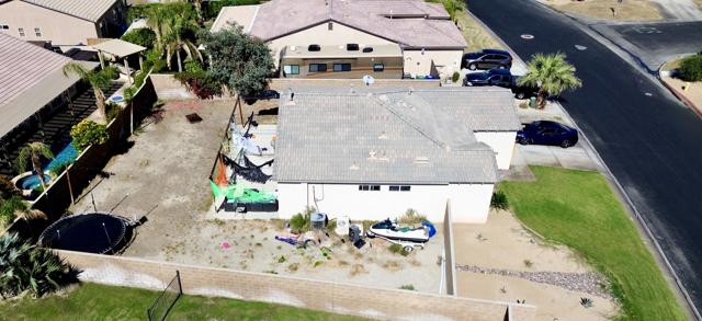 40567 Broadmoor Drive, Indio CA: https://media.crmls.org/mediaz/f7f8a12d-8c23-4c29-9683-6401b13d6ebf.jpg