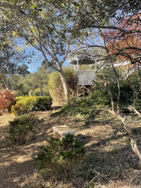Image 25 of 52 For 3637 La Canada Road