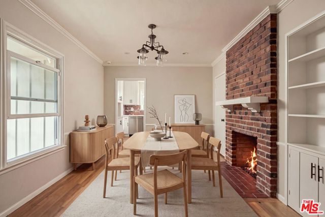 14212 Leadwell Street photo 8