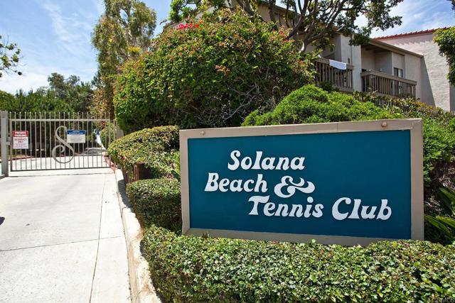 435 S Sierra Avenue, Solana Beach CA: https://media.crmls.org/mediaz/f7fa38a4-6a55-43dd-9487-15167d12a382.jpg