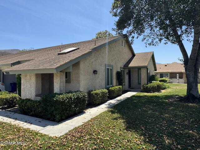 38114 Village 38, Camarillo CA: https://media.crmls.org/mediaz/f7fb2a17-9552-46c4-b9b4-7763811bb556.jpg
