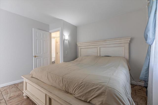 820 Comstock Road, Hollister CA: https://media.crmls.org/mediaz/f7fe7fae-7364-4d03-bf47-d5843c643761.jpg