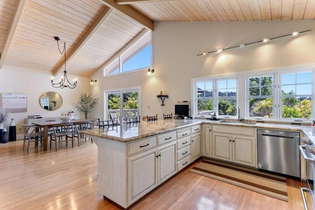 455 Calle Del Sol, Aptos CA: https://media.crmls.org/mediaz/f7fec920-52ba-4fc3-9923-c77954ff0d0f.jpg