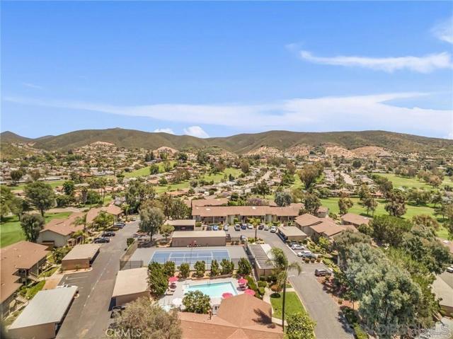 1810 Fairway Circle Dr, San Marcos, California 92078, 2 Bedrooms Bedrooms, ,2 BathroomsBathrooms,Condominium,For Sale,Fairway Circle Dr,240027790SD