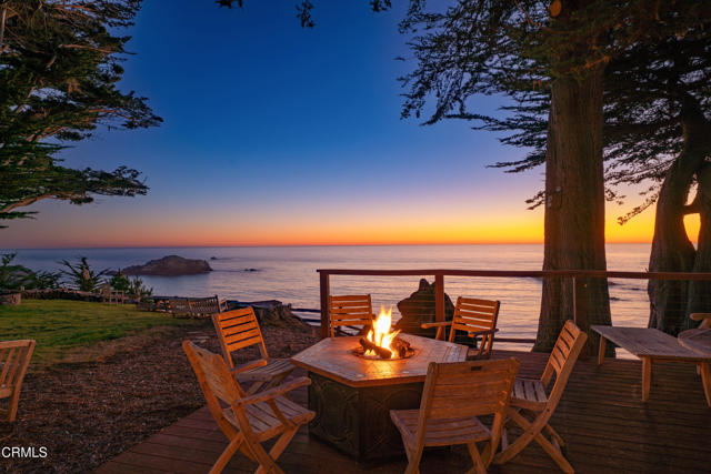 Detail Gallery Image 3 of 72 For 5420 S Highway 1, Elk,  CA 95432 - 2 Beds | 3 Baths