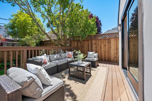 2205 Adeline Drive, Burlingame CA: https://media.crmls.org/mediaz/f7ff7f93-a5dd-413f-9d38-252babd69f00.jpg