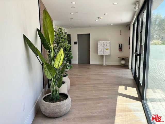 14419 Riverside Drive, 203A photo 29