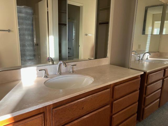 82 Crown Circle, South San Francisco CA: https://media.crmls.org/mediaz/f8002fdf-2a5c-4352-921e-194db07605eb.jpg