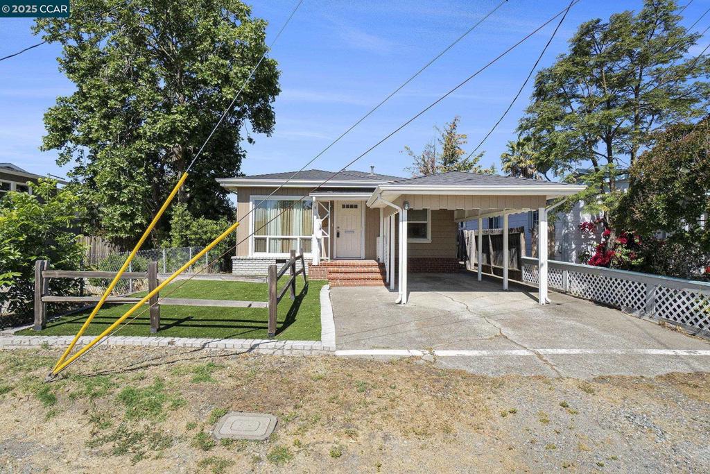 817 Vine Ave