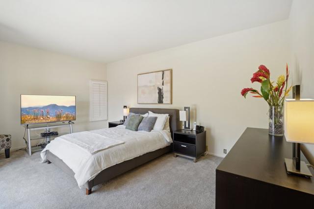 73475 Foxtail Lane, Palm Desert CA: https://media.crmls.org/mediaz/f8011184-3481-45fc-bdf4-12843c97ae8e.jpg
