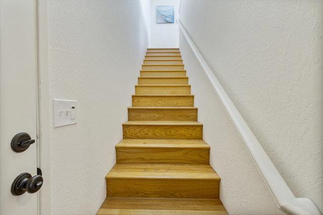 410 35th Avenue, Santa Cruz CA: https://media.crmls.org/mediaz/f8013d72-7277-4e11-90fd-e543e4170855.jpg