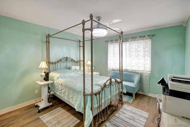 3956 San Pablo Ave, Oceanside CA: https://media.crmls.org/mediaz/f8017f85-5e5b-47cc-8a15-e78c00016b8e.jpg