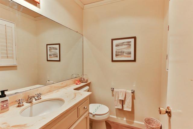 Detail Gallery Image 20 of 31 For 1068 Isabella Avenue, Coronado,  CA 92118 - 3 Beds | 2/1 Baths