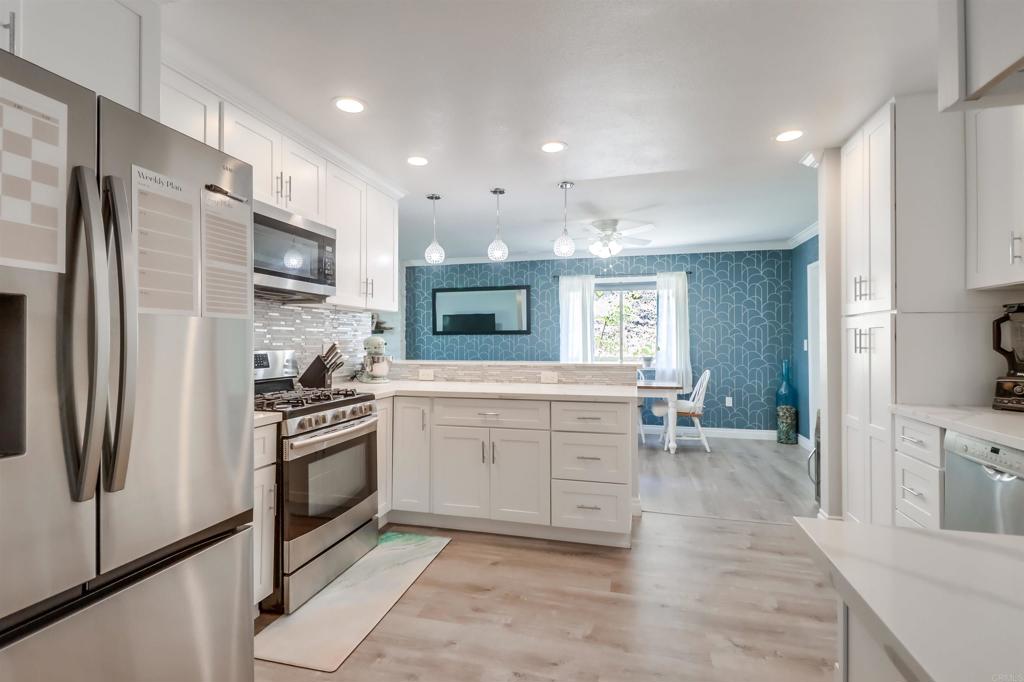 5468 Princess View Place - photo 17