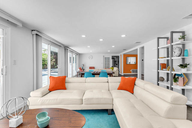 1075 E Sunny Dunes Road, Palm Springs, CA 92264
