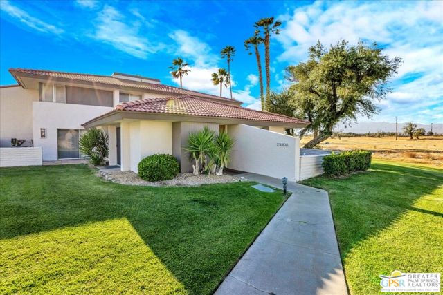 2530 N Whitewater Club Drive #A, Palm Springs, CA 92262