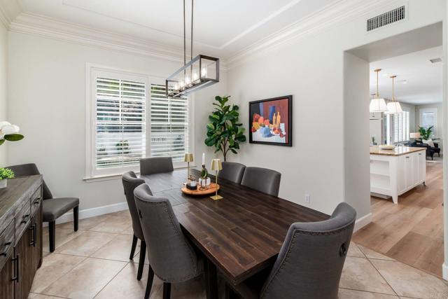 Detail Gallery Image 13 of 52 For 2883 Camino Serbal, Carlsbad,  CA 92009 - 4 Beds | 3 Baths