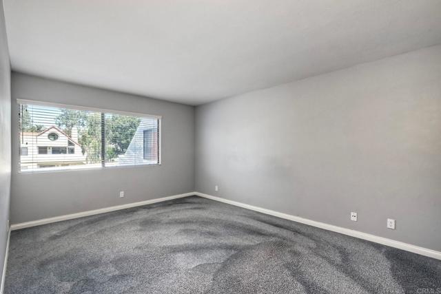 11840 Caminito Ronaldo, San Diego CA: https://media.crmls.org/mediaz/f805f3a8-56f3-4be5-8363-737bd801d704.jpg