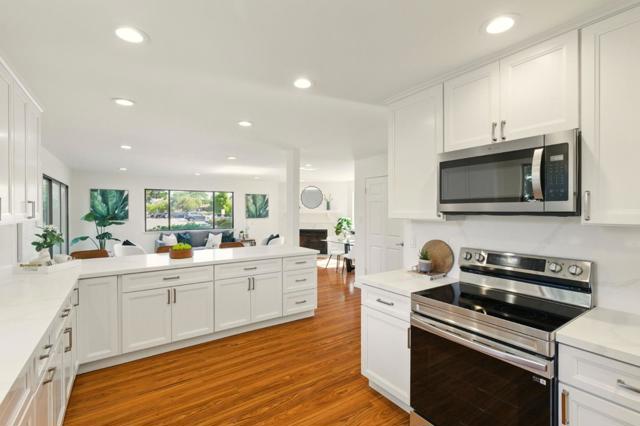 20310 Pacifica Drive, Cupertino CA: https://media.crmls.org/mediaz/f806af27-266b-4136-8ac5-b6bba25efc1e.jpg