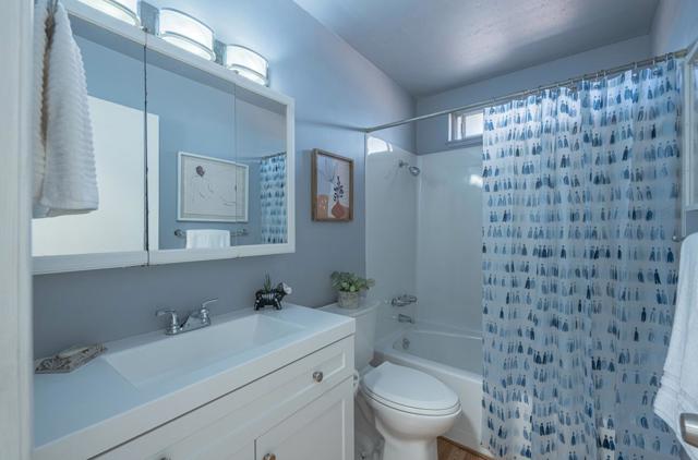 626 Ester Way, Watsonville CA: https://media.crmls.org/mediaz/f807a79d-0050-40fc-b5af-381ffd57001c.jpg