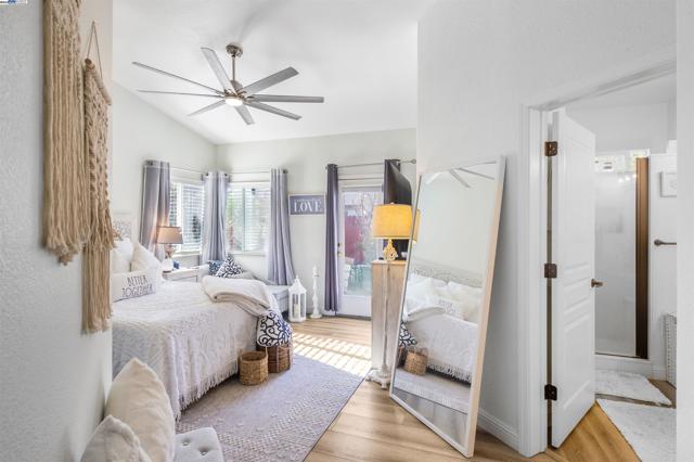 715 Bobcat Ln, Manteca CA: https://media.crmls.org/mediaz/f8088966-20e8-4ae2-b3aa-c80070d39261.jpg