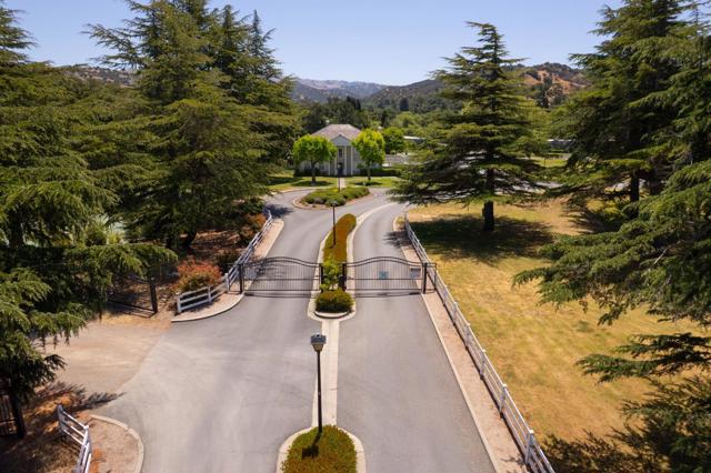 23799 Monterey-Salinas Highway, Salinas CA: https://media.crmls.org/mediaz/f8096972-5590-4aca-b545-1ad14bd0c5aa.jpg