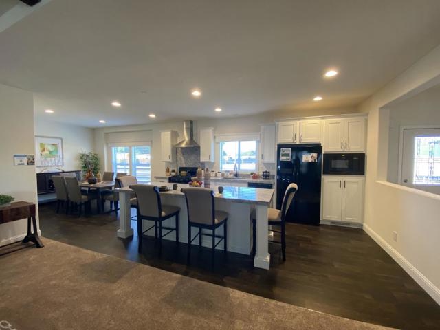 2784 Tunnel Street, Placerville CA: https://media.crmls.org/mediaz/f809f678-5c2a-42ac-a45f-4f777df4b66e.jpg