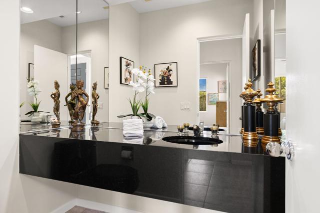 727 Arrowhead Drive, Palm Desert, CA 92211