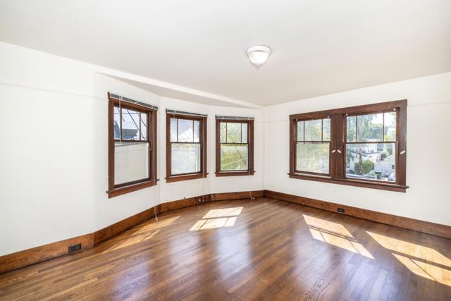 125 Lowell Avenue, Palo Alto CA: https://media.crmls.org/mediaz/f80afaa7-3564-4e87-aadc-ca2840cfa24c.jpg