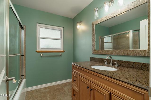 872 Via Arroyo, Ventura CA: https://media.crmls.org/mediaz/f80c62fb-3771-4c11-9186-2f3c2154206f.jpg