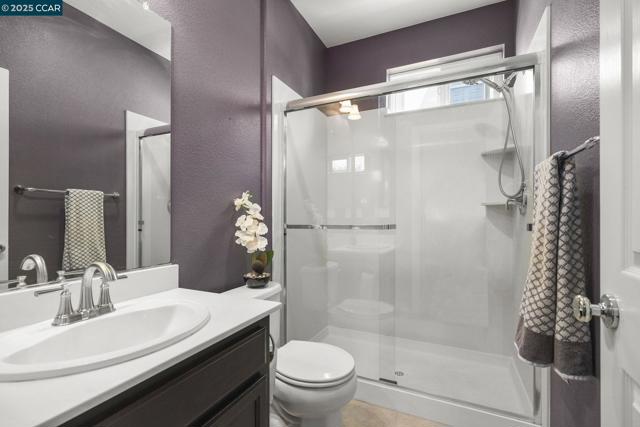 1503 Trailsside Circle, Concord CA: https://media.crmls.org/mediaz/f80d4a02-1431-4e36-98a3-b950cf01d228.jpg