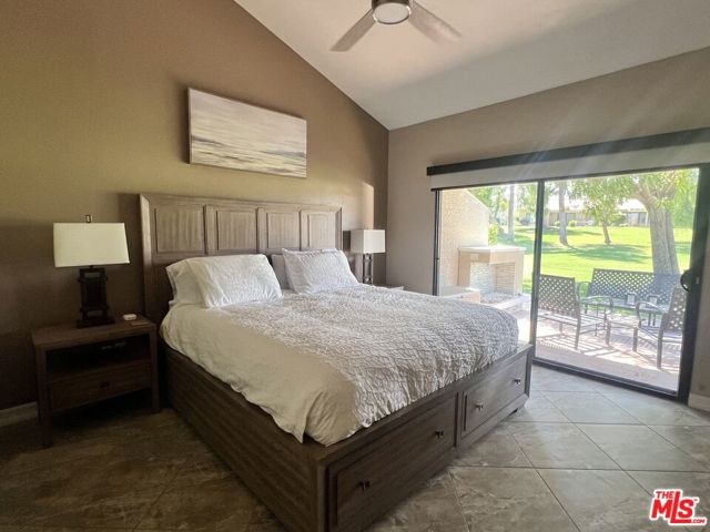 40981 Preston Trail, Palm Desert CA: https://media.crmls.org/mediaz/f80e1817-78c1-42d4-b647-f1389eb74987.jpg