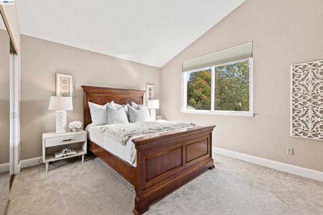 47 Summer Hill Court, Danville CA: https://media.crmls.org/mediaz/f80ec92d-afce-4445-b52b-5f2efcfeffdf.jpg