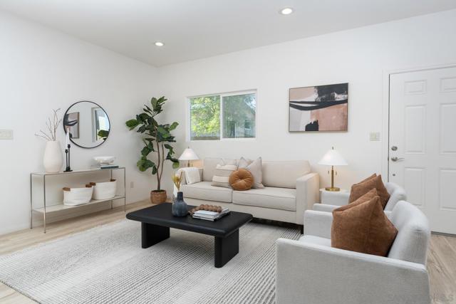 Image 3 of 75 For 12325 Lemoncrest Drive