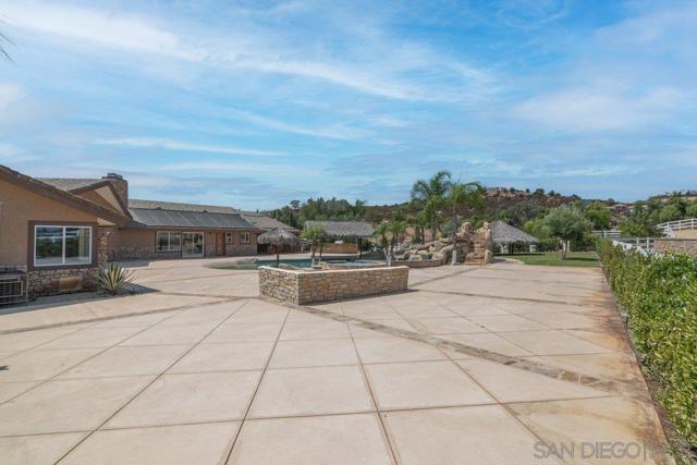 37789 Avenida La Cresta, Murrieta, California 92562, 4 Bedrooms Bedrooms, ,3 BathroomsBathrooms,Single Family Residence,For Sale,Avenida La Cresta,240026374SD