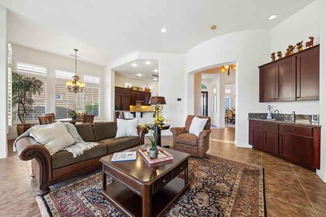 80143 Miramonte Lane, La Quinta CA: https://media.crmls.org/mediaz/f8123745-e845-49ce-a81b-df80ae6f270c.jpg