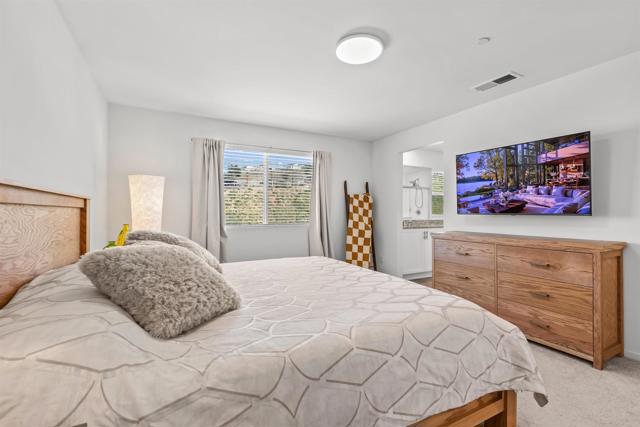 Detail Gallery Image 13 of 25 For 228 Hass Lane, Fallbrook,  CA 92028 - 3 Beds | 2/1 Baths